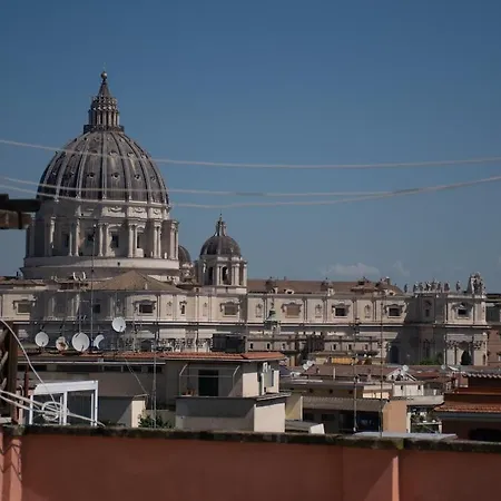 Terrace With View Of Cupola San Pietro - Casa Claudia Appartement *